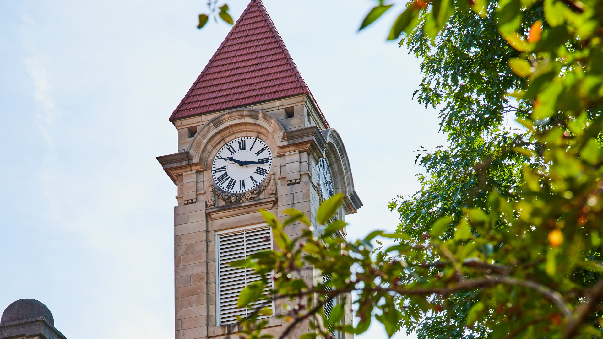 Clock Tower on Indiana University Campus | Accounting and Finance Jobs in Bloomington, Indiana | Accounting Careers in Bloomington