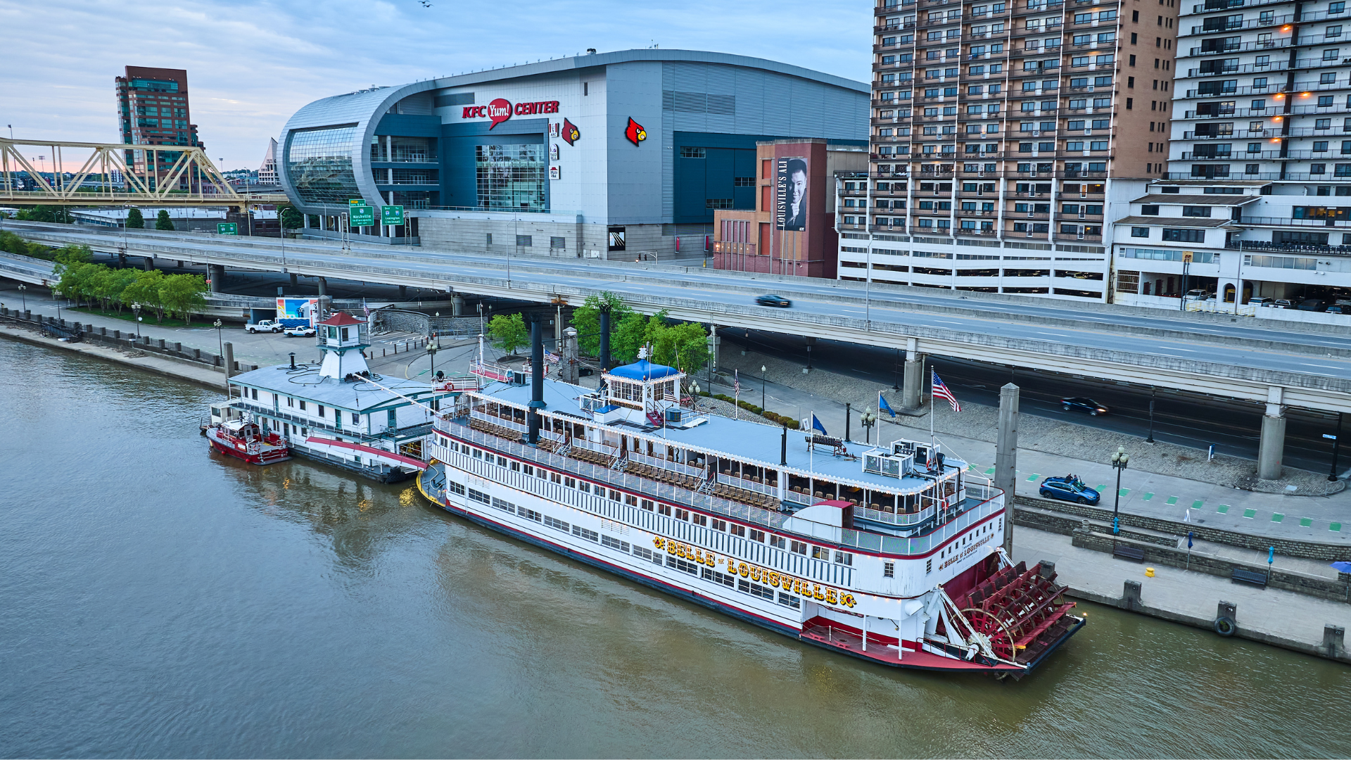 Belle of Louisville Riverboat in Downtown Louisville | Louisville Careers | Accounting Jobs in Louisville
